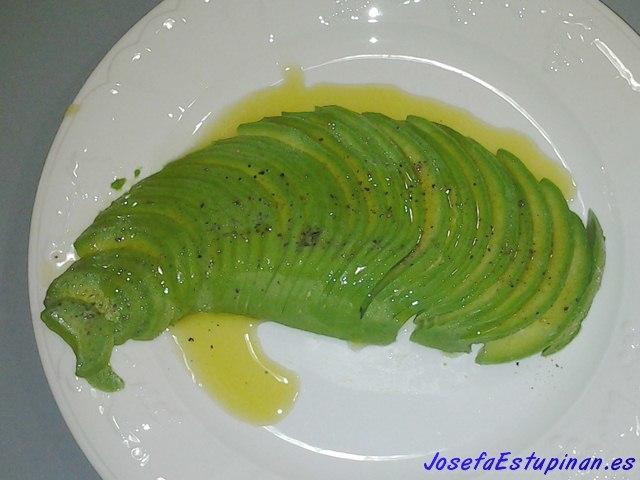 aguacate_alinado_08 Las Otras Recetas - Aguacate laminado y ali&ntilde;ado